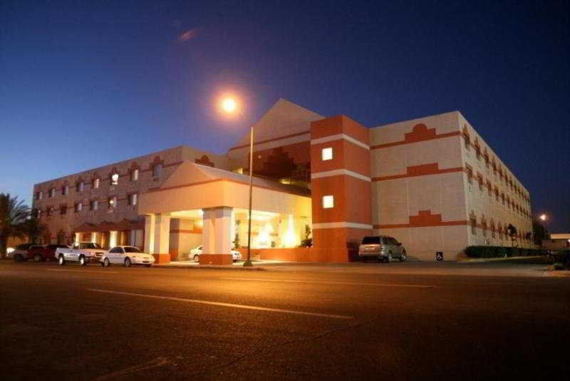 Hotel Casa Grande Delicias Exterior foto