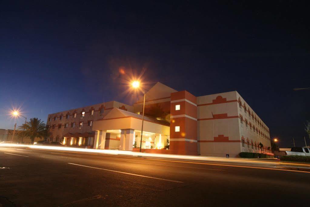Hotel Casa Grande Delicias Exterior foto